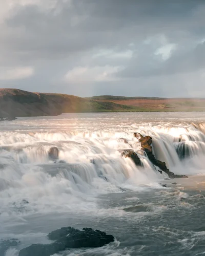 Photographie d'une cascade Islandaise en pose longue
