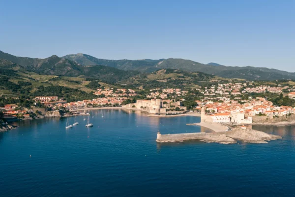 Vue aérienne de Collioure