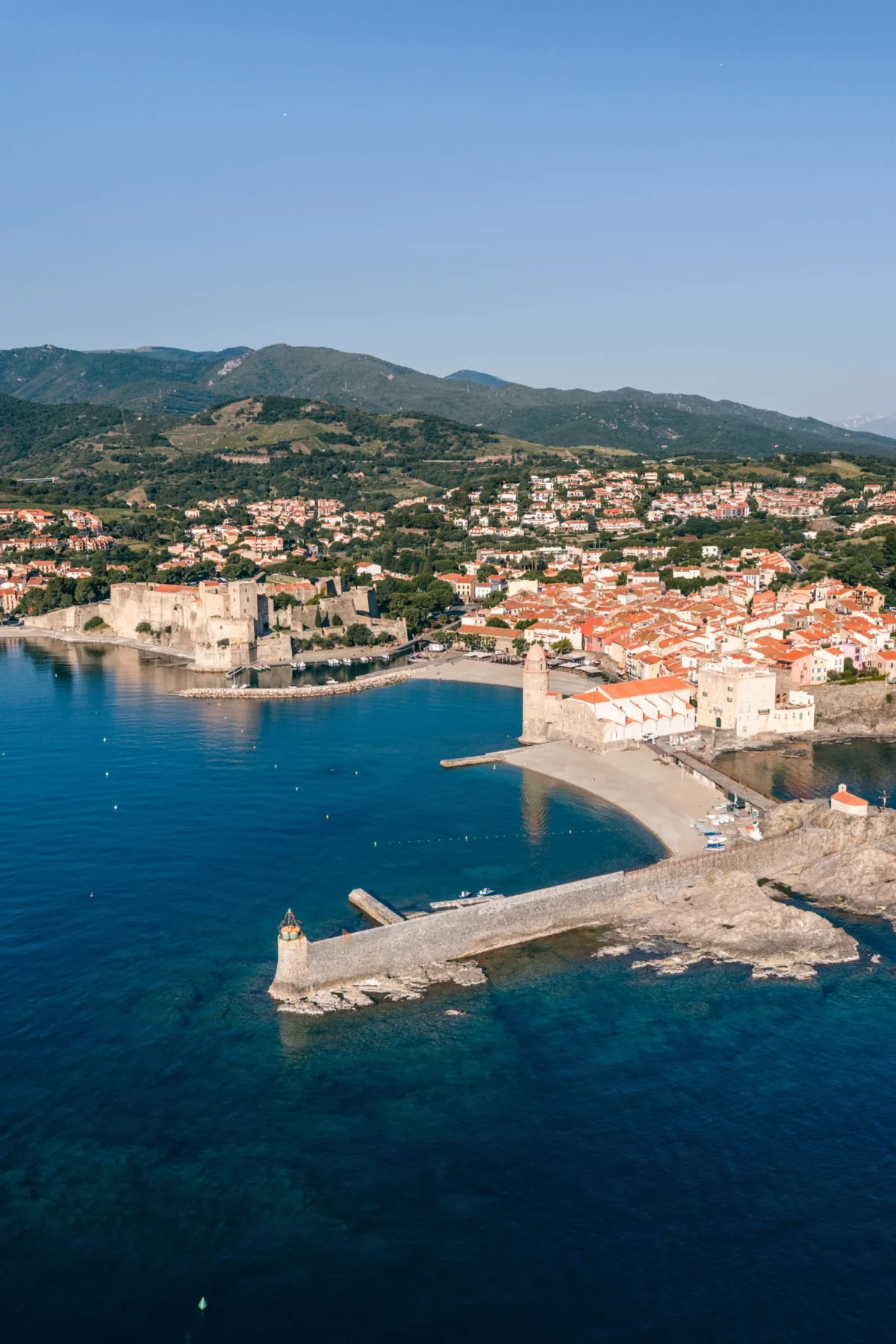 Vue aérienne de Collioure